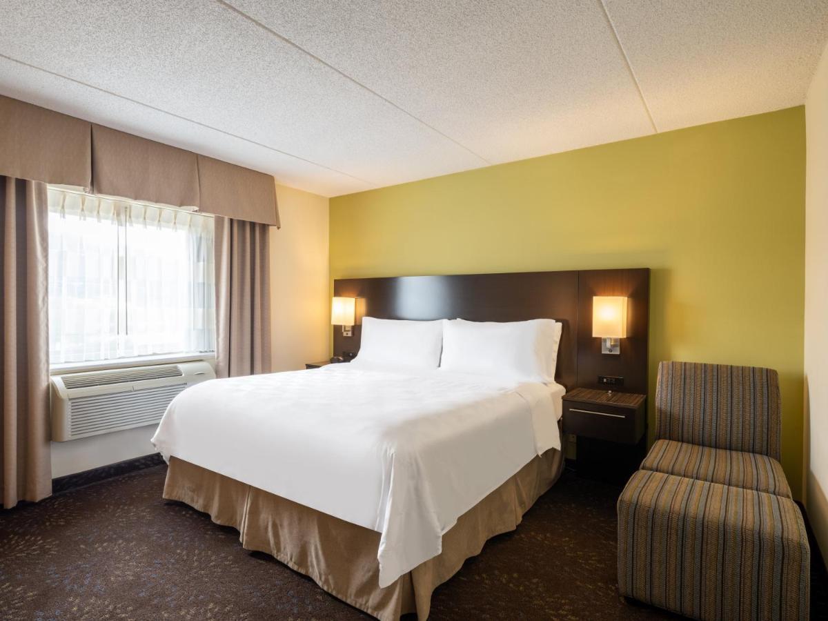 Holiday Inn Greensboro Coliseum By Ihg Экстерьер фото