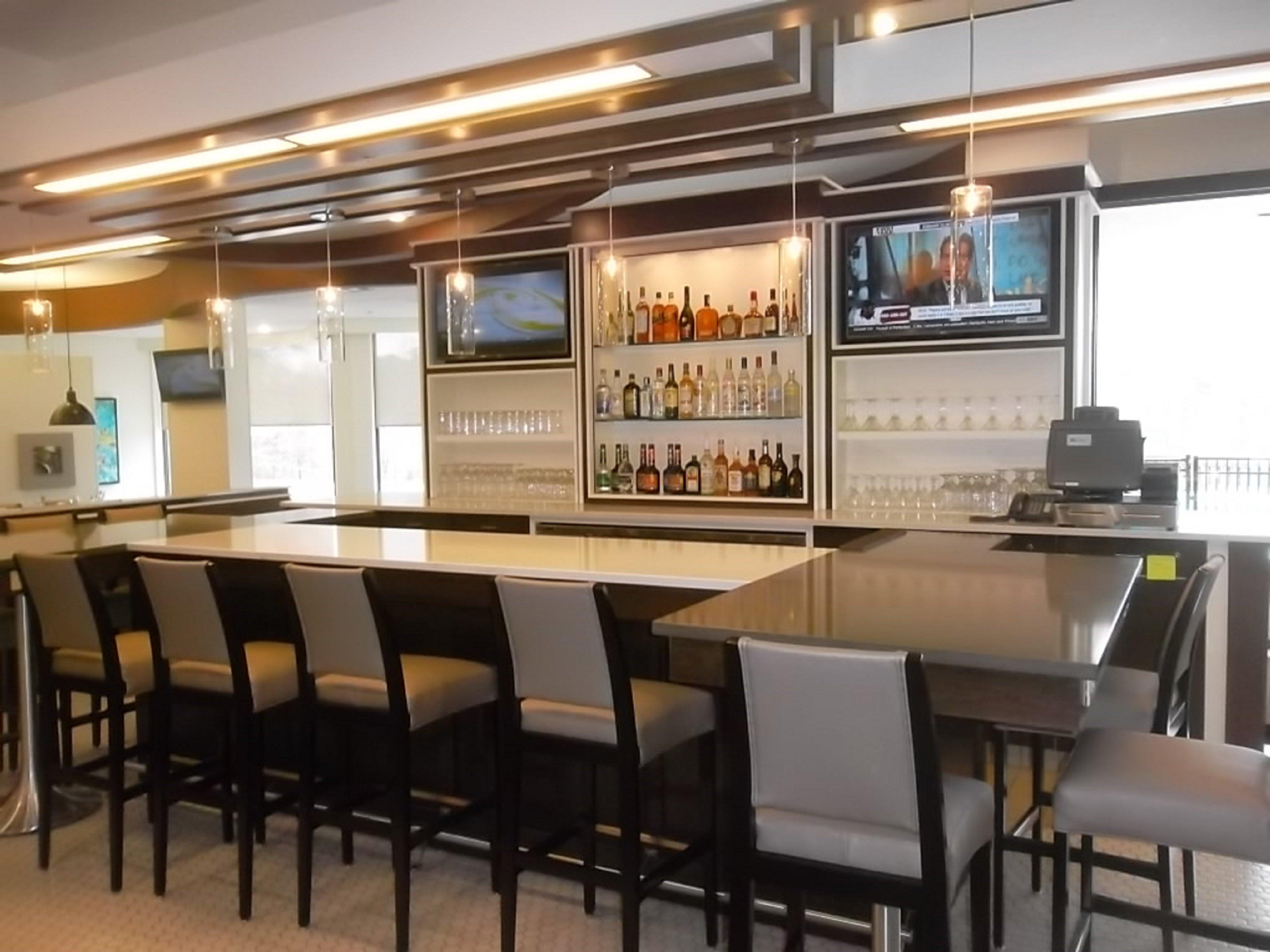 Holiday Inn Greensboro Coliseum By Ihg Экстерьер фото