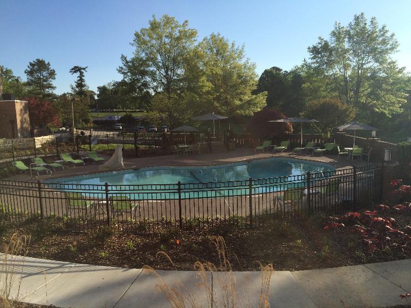 Holiday Inn Greensboro Coliseum By Ihg Экстерьер фото